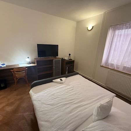 Penzion Max Kežmarok Exterior foto