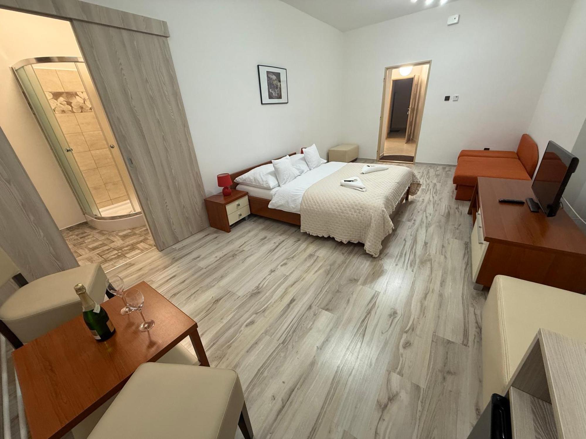 Penzion Max Kežmarok Exterior foto